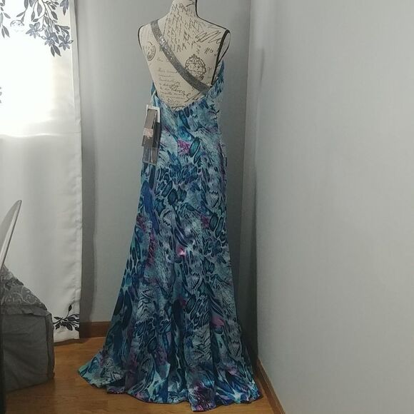NWT LaFee E4053 One Shoulder Silver Sequin, Purple/Turquoise Prom Dress 10 - Picture 4 of 14